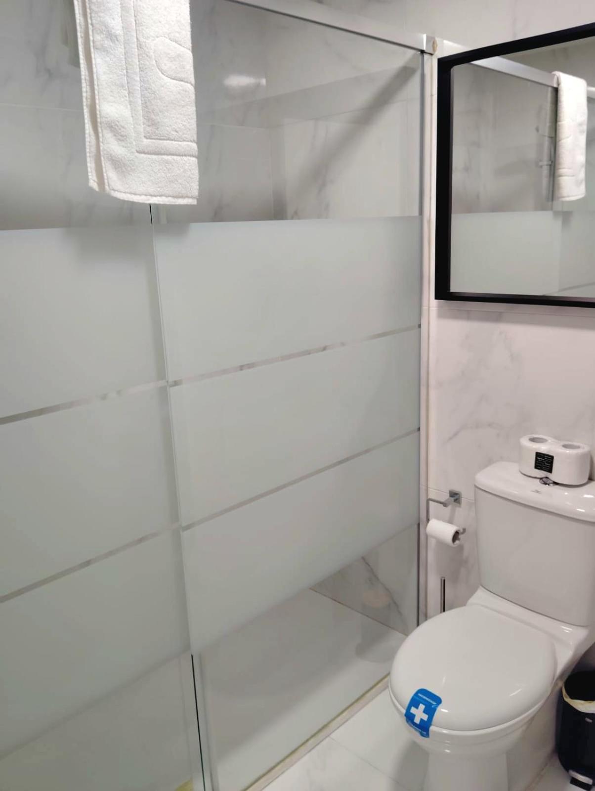 Moderno Apartamento Con Garaje Privado En El Centro De Виго Экстерьер фото